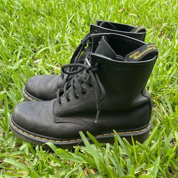 Dr. Martens 1460 BLACK Calf boots